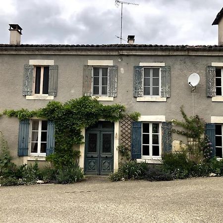 Maison Verdeau Yviers Экстерьер фото