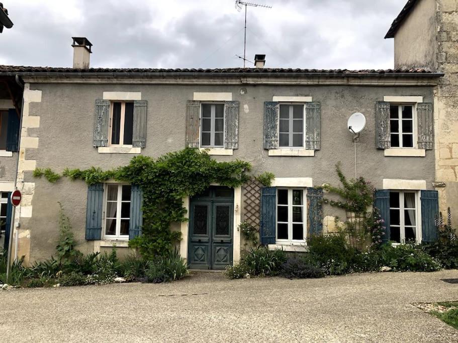 Maison Verdeau Yviers Экстерьер фото